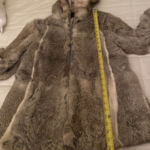 Women’s rabbit fur Jacket in Gray-Cream - Picture 14 of 14